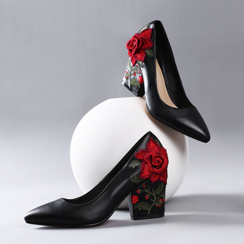 Embroidery Rose - Fashion Yarn Embroidery Red Rose Flower
