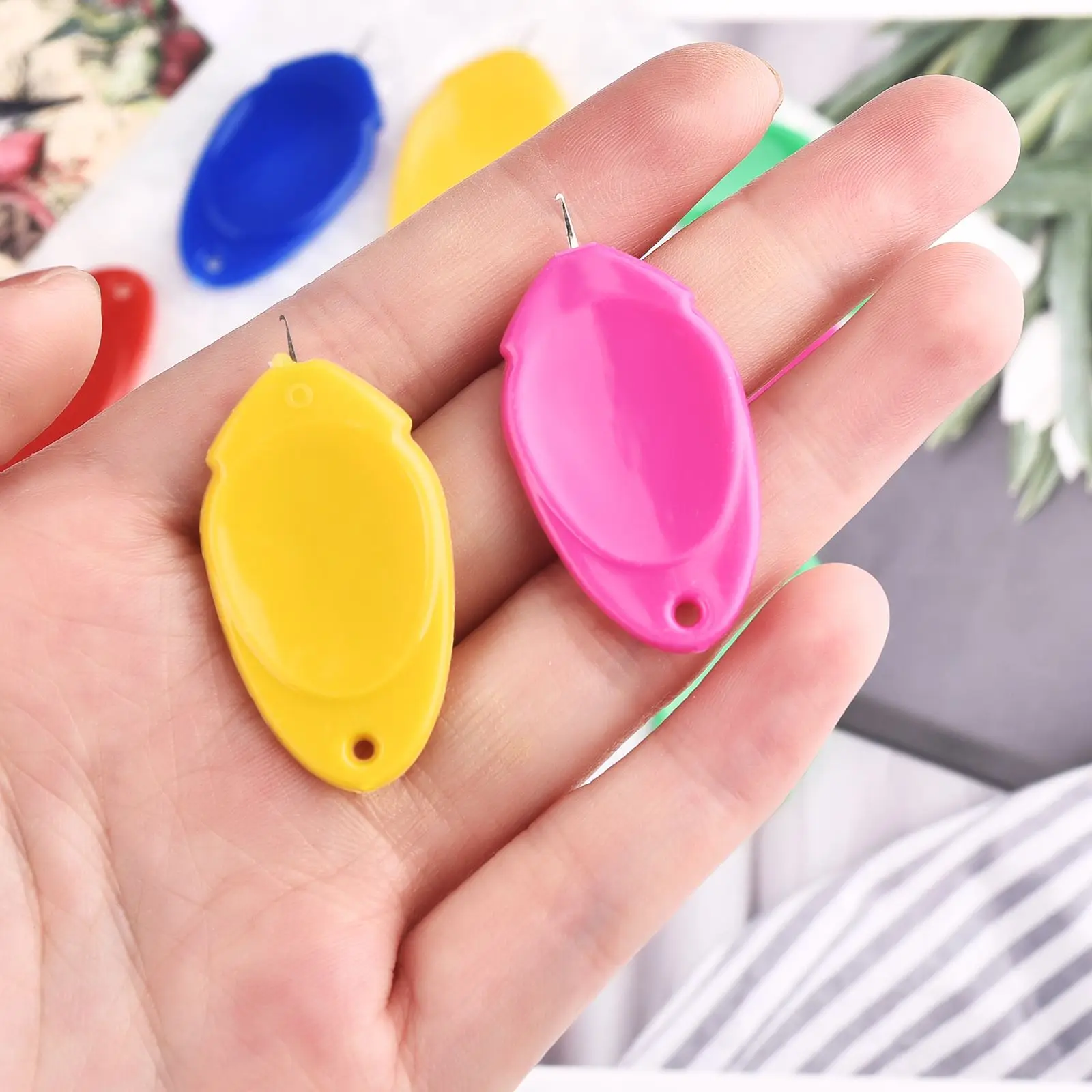 10pcs Needle Threader Elderly  - Embroidery Converter ulasan dan harga