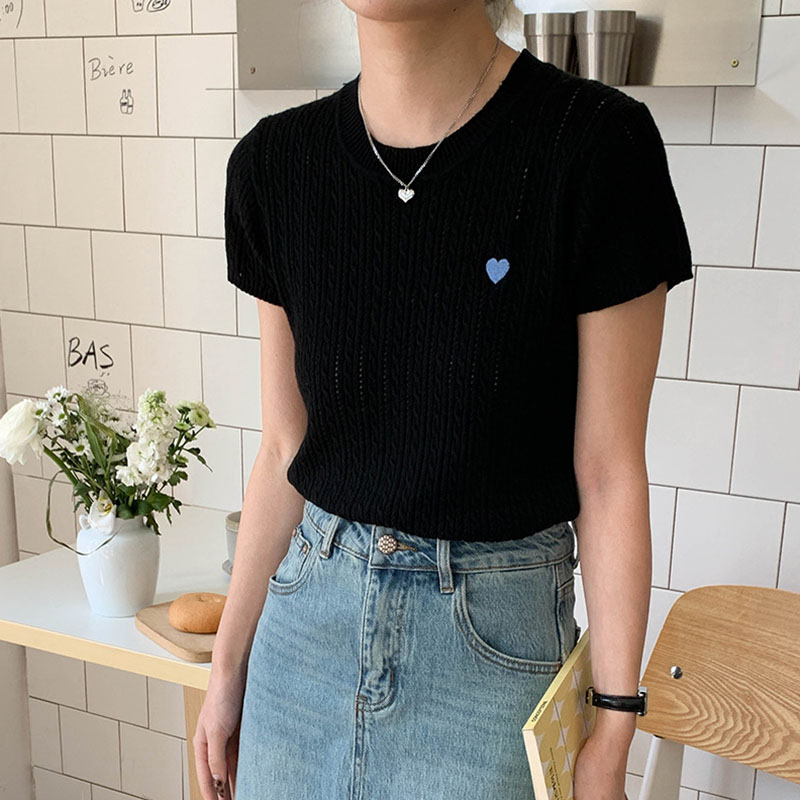 Women T-shirt Round Neck Short - Embroidery Design Love ulasan dan harga